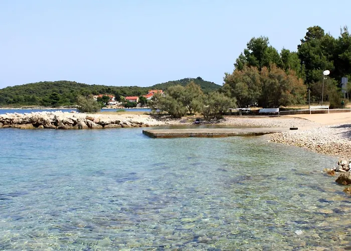 Διαμέρισμα By The Sea - 13764 Ugljan